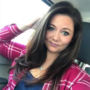 Meet your Posher, Carly